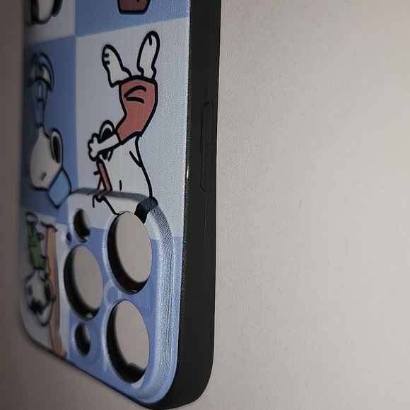 Brand new Apple IPhone 🍎 15 Pro Max   Peanuts Snoopy soft Silicone Phone Case - Picture 6 of 7